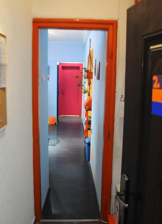 זאגרב Apartment Orange Purple Blue חדר תמונה