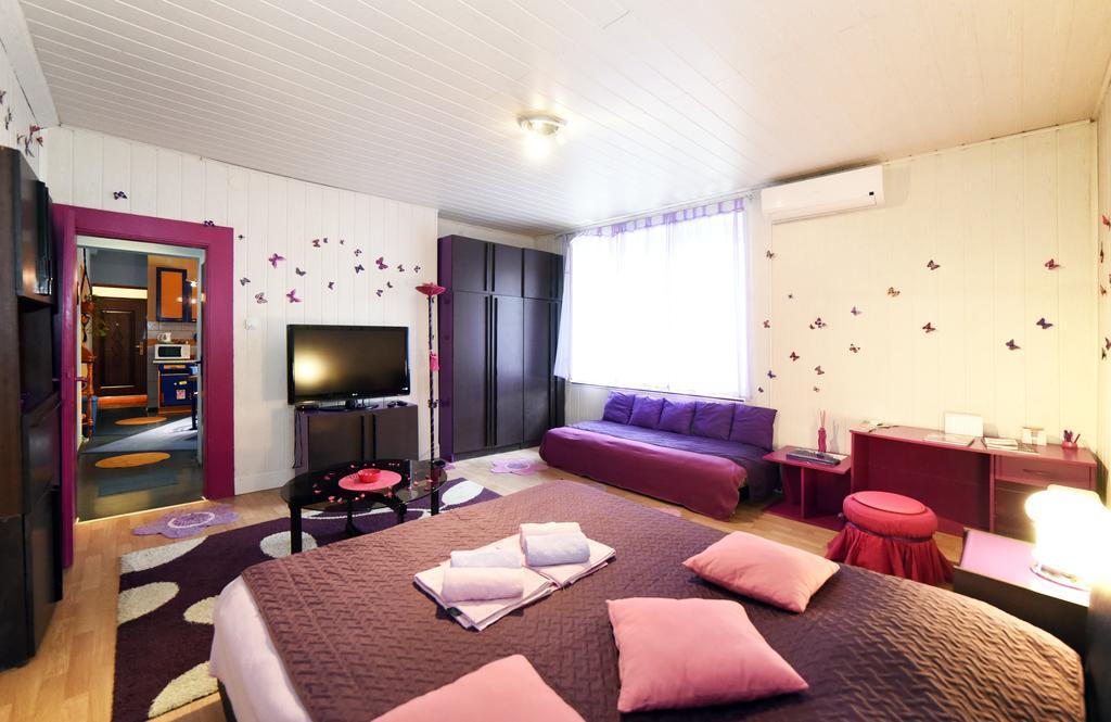 זאגרב Apartment Orange Purple Blue מראה חיצוני תמונה